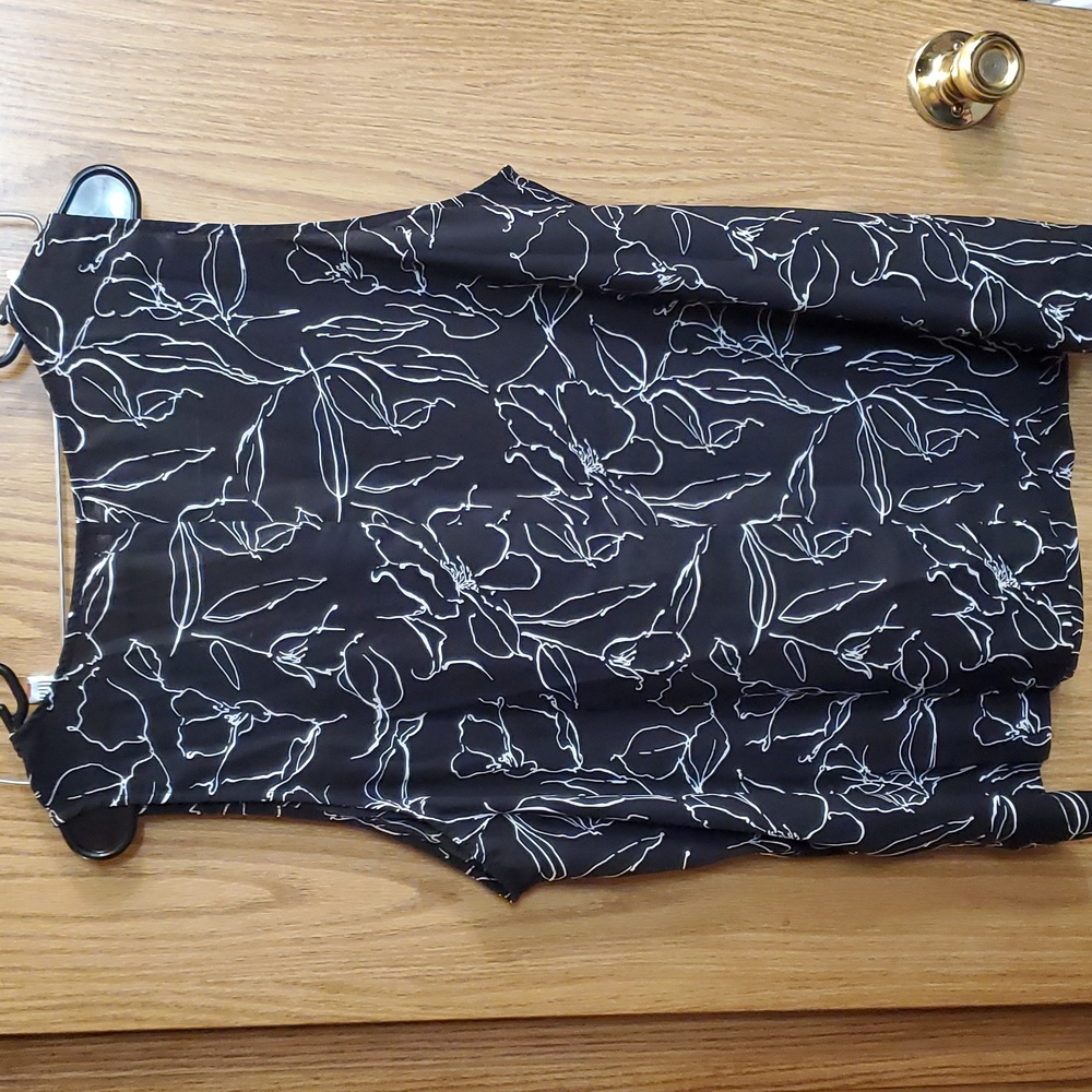 Blouse - Picture 3 of 4